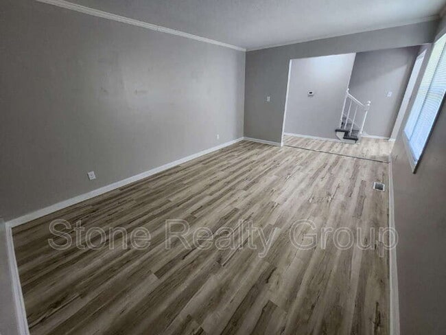 Building Photo - 1255 E Dawn Dr