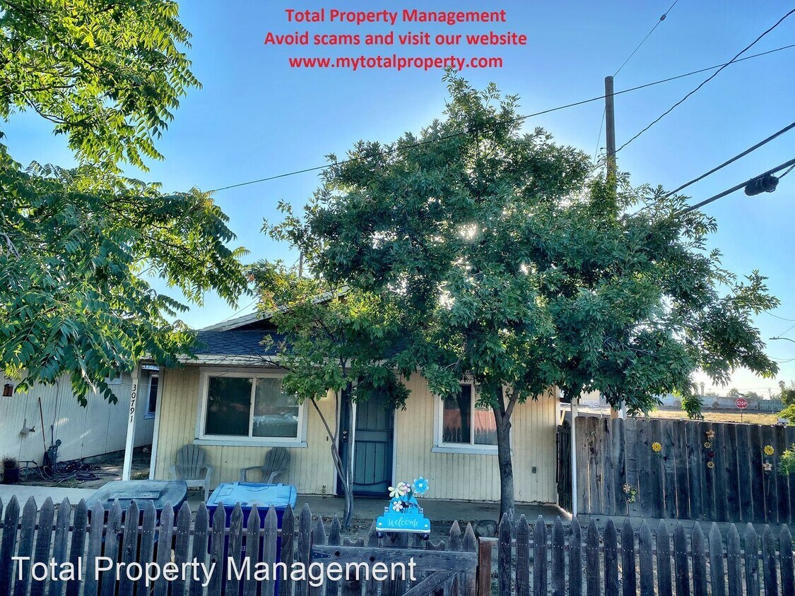 Primary Photo - 2 br, 1 bath House - 30791 Robinson Rd