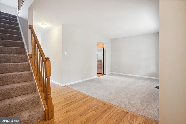 Foto del edificio - 2024 Chestnut Dr.