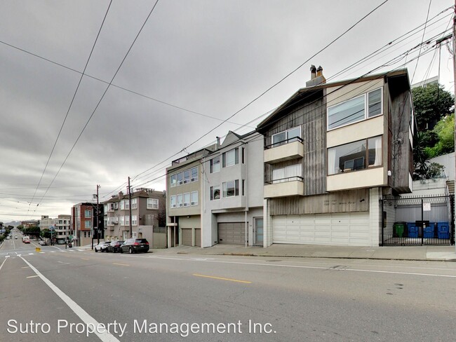 Building Photo - 735 North Point St