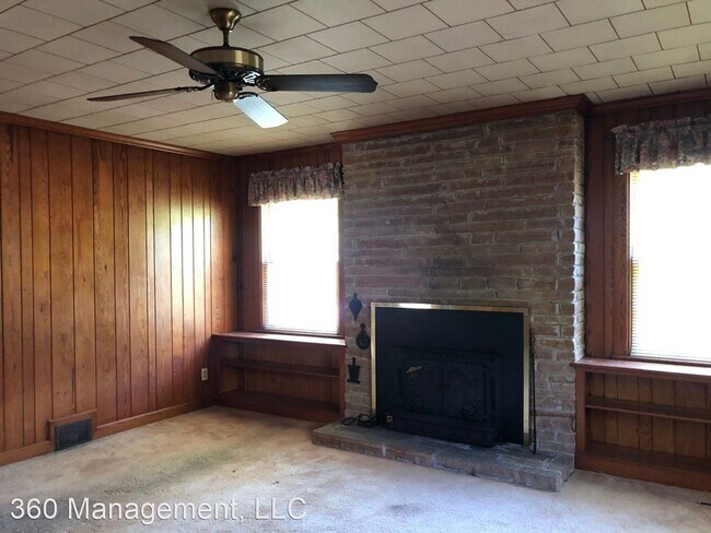 Foto del edificio - 3 br, 2 bath House - 815 S. Gay St