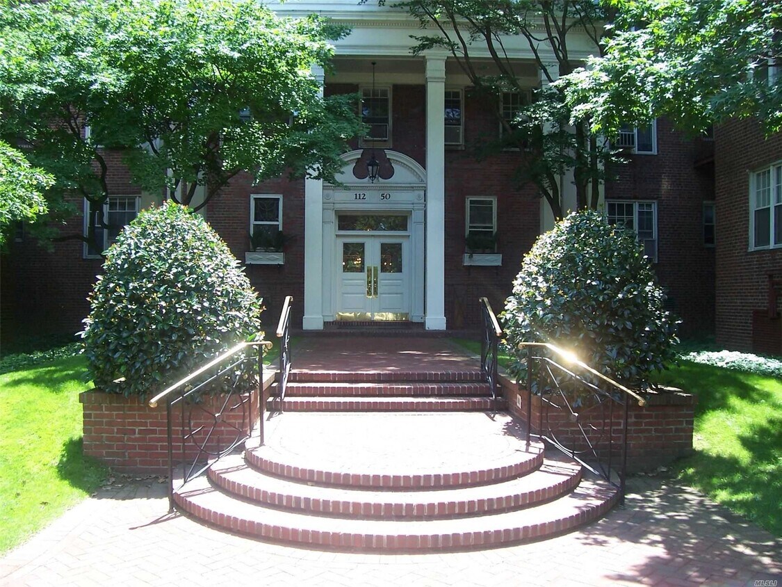 Primary Photo - 112-50 78th Ave