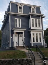 Building Photo - 29-33 Highland Ave