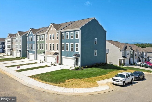 Building Photo - 64 Stafford Pl