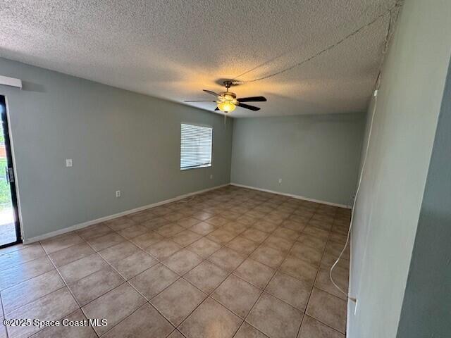 Building Photo - 176 San Juan Cir