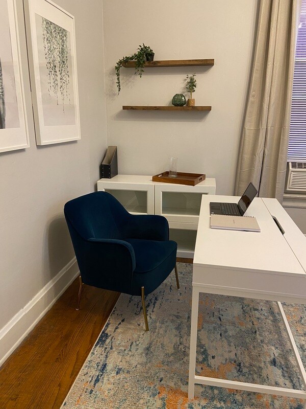 Foto del edificio - 4264 Williamson Pl