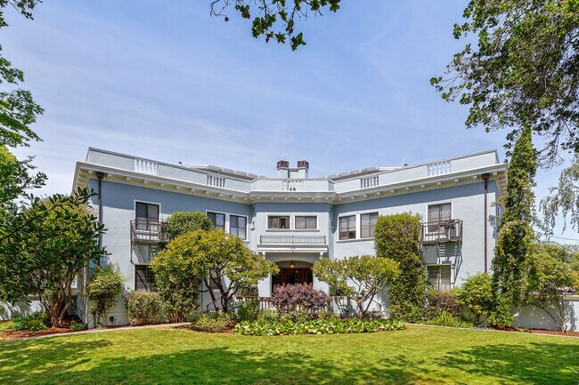 Foto del edificio - 300 Occidental Ave