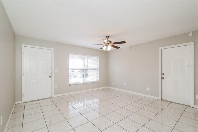 Building Photo - 425 Danube Way