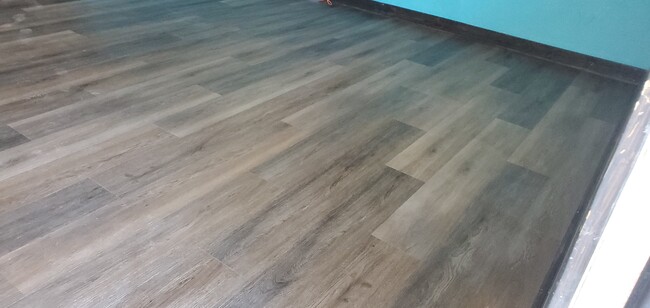 Brand new vinyl plank flooring - 1102 Golf Course Rd