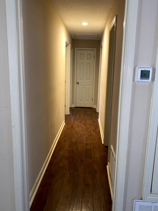 Foto del edificio - 503 Heritage Ct