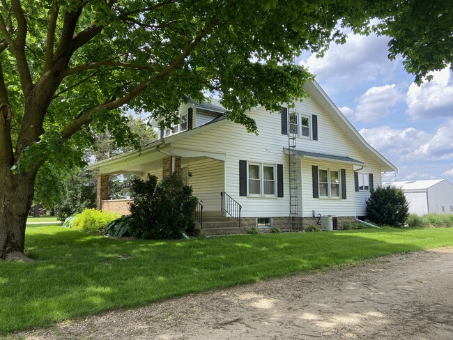 Building Photo - 6543 Preserve Rd