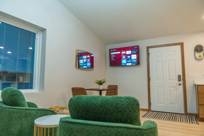 Foto del edificio - 10268 Cleveland Rd