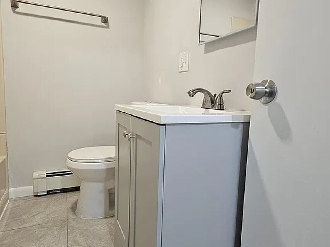 Foto principal - 2125 Highland Ave