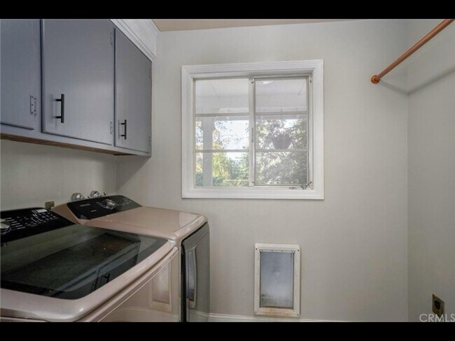 Building Photo - 3 Bedroom Single Family Home in Corning