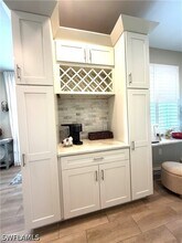 Building Photo - 8736 Querce Ct