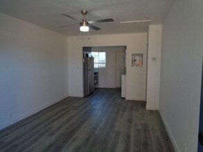 Building Photo - 1615 W Osborn Rd