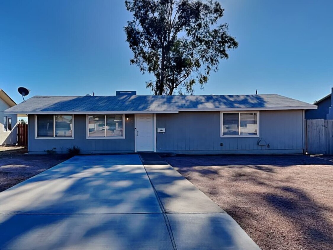 8023 E 3rd Ave House Rental in Mesa, AZ