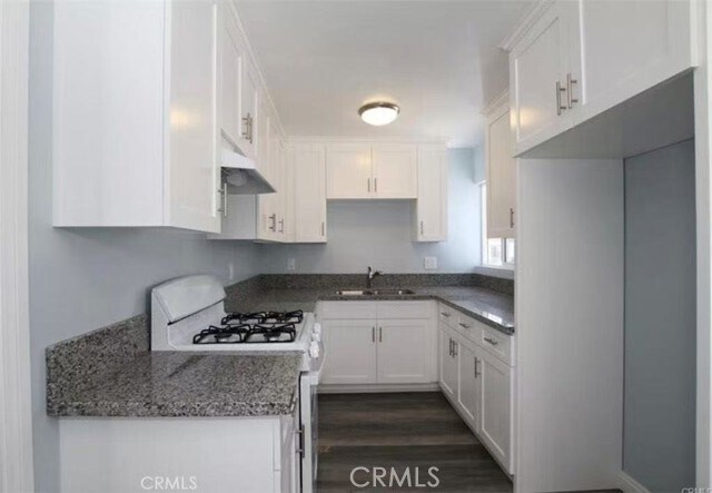 Foto del edificio - 163 S Junipero Serra Dr