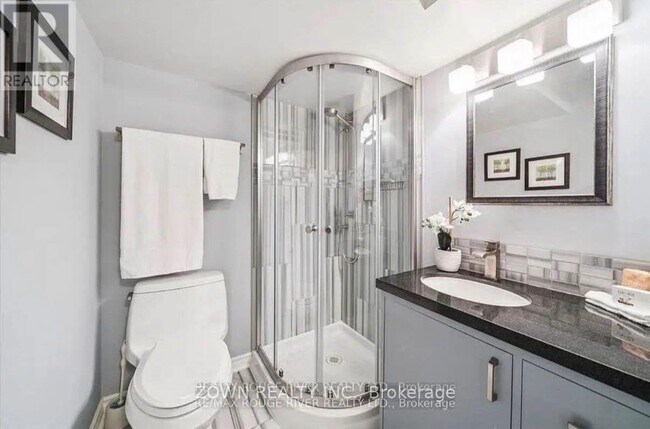 Building Photo - 29 Rodarick Dr