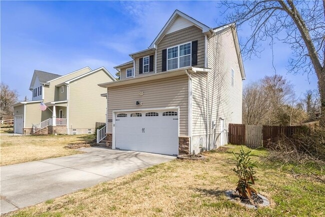 Building Photo - 3424 E Bonner Dr