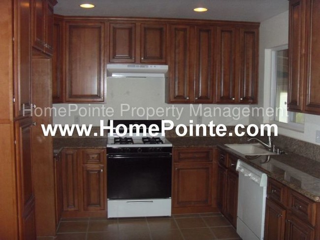Building Photo - 6430 Steiner Dr