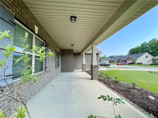 Building Photo - 86 Parkside Dr