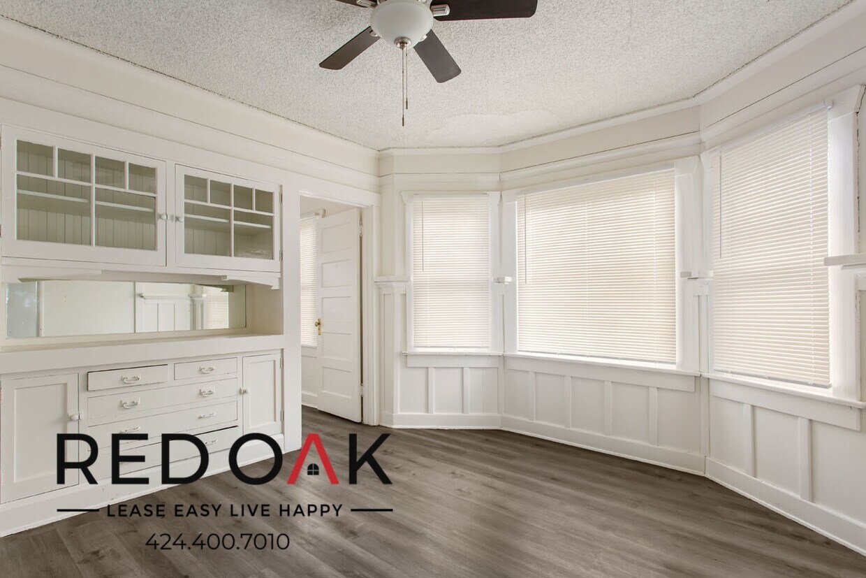 Foto principal - 2 Weeks Free Move-in Special! Unique and B...