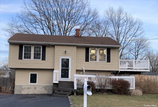 Building Photo - 174 Stuyvesant Dr