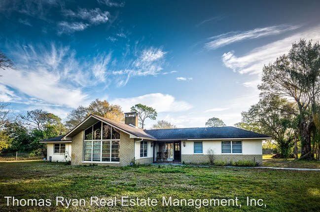 Building Photo - 3 br, 2 bath House - 15170 Burnt Store Rd.
