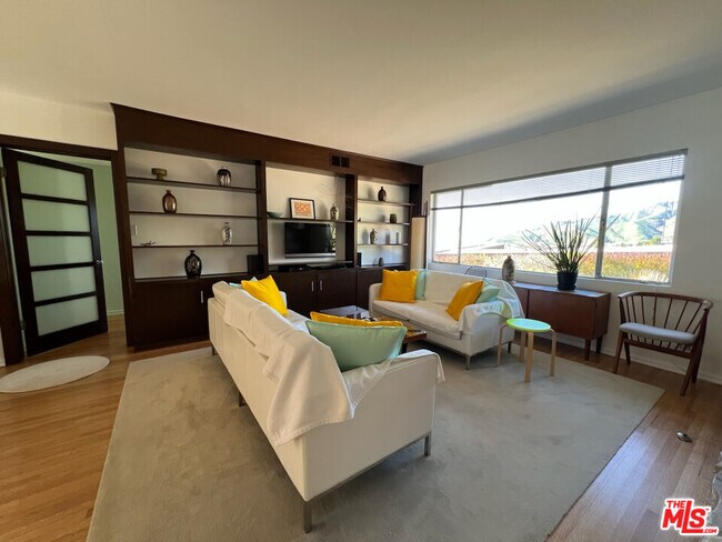 Foto del edificio - 254 Tranquillo Rd