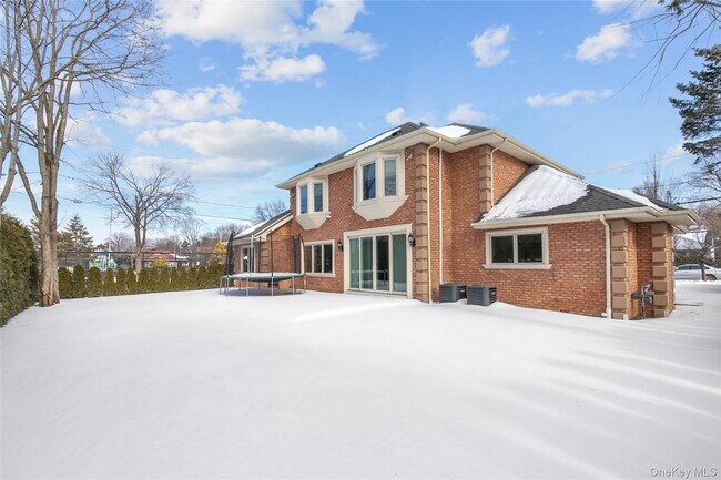 Foto del edificio - 66 Essex Rd