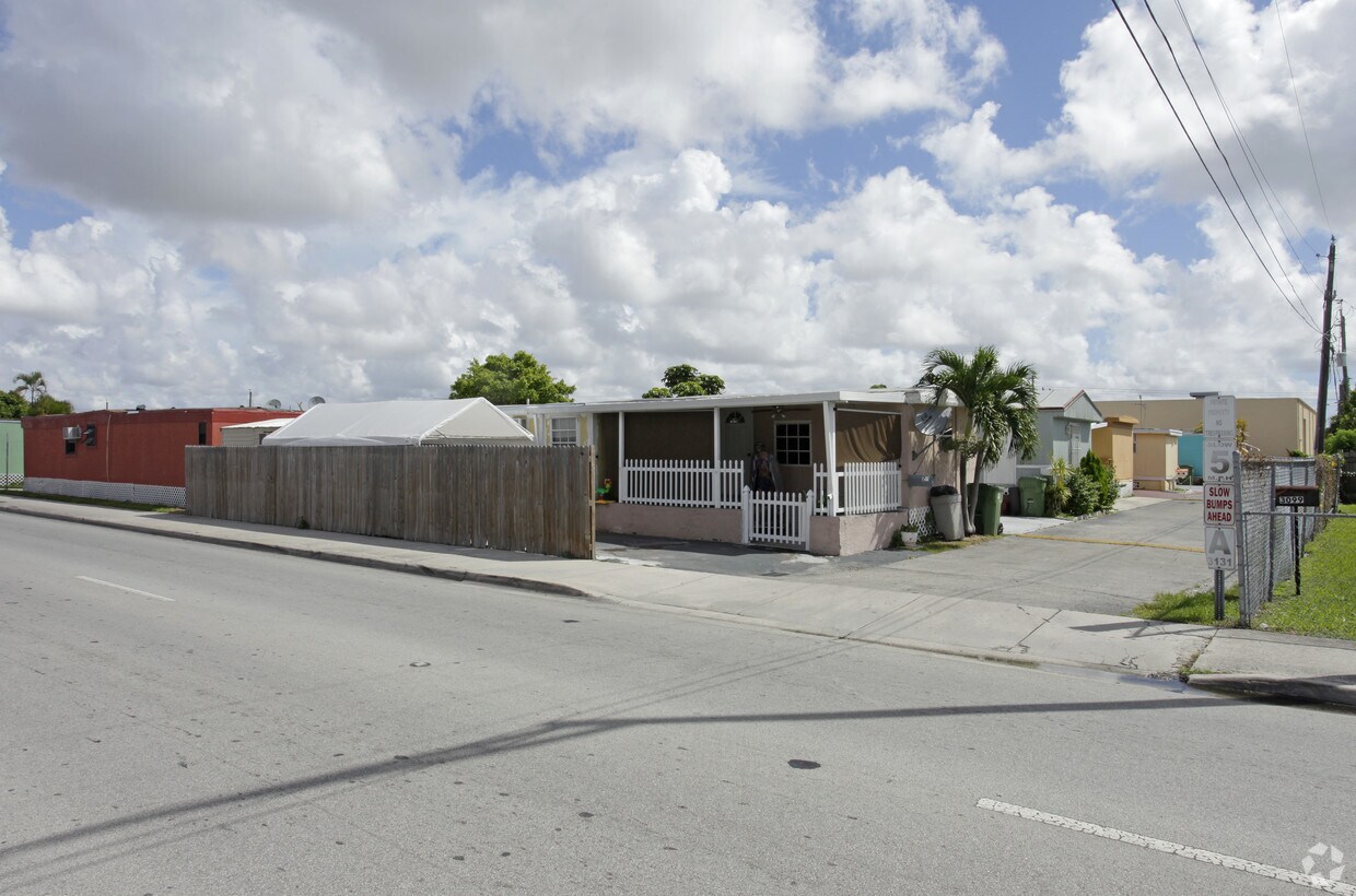 Hibiscus Trailer Park Apartments in Hialeah, FL