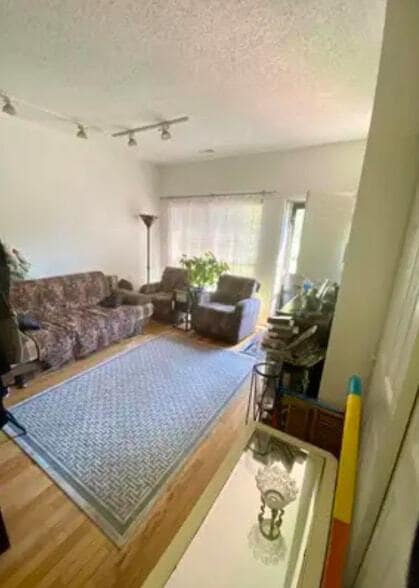 Photo - 163 Cottonwood St Apartment