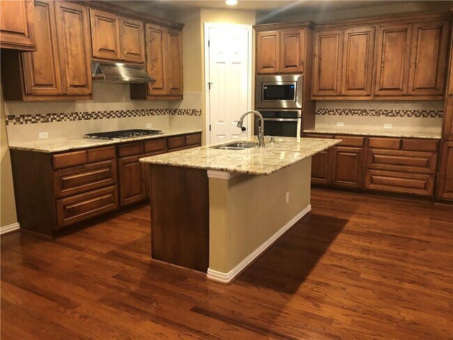 Foto del edificio - 5417 Coral Bean Cove