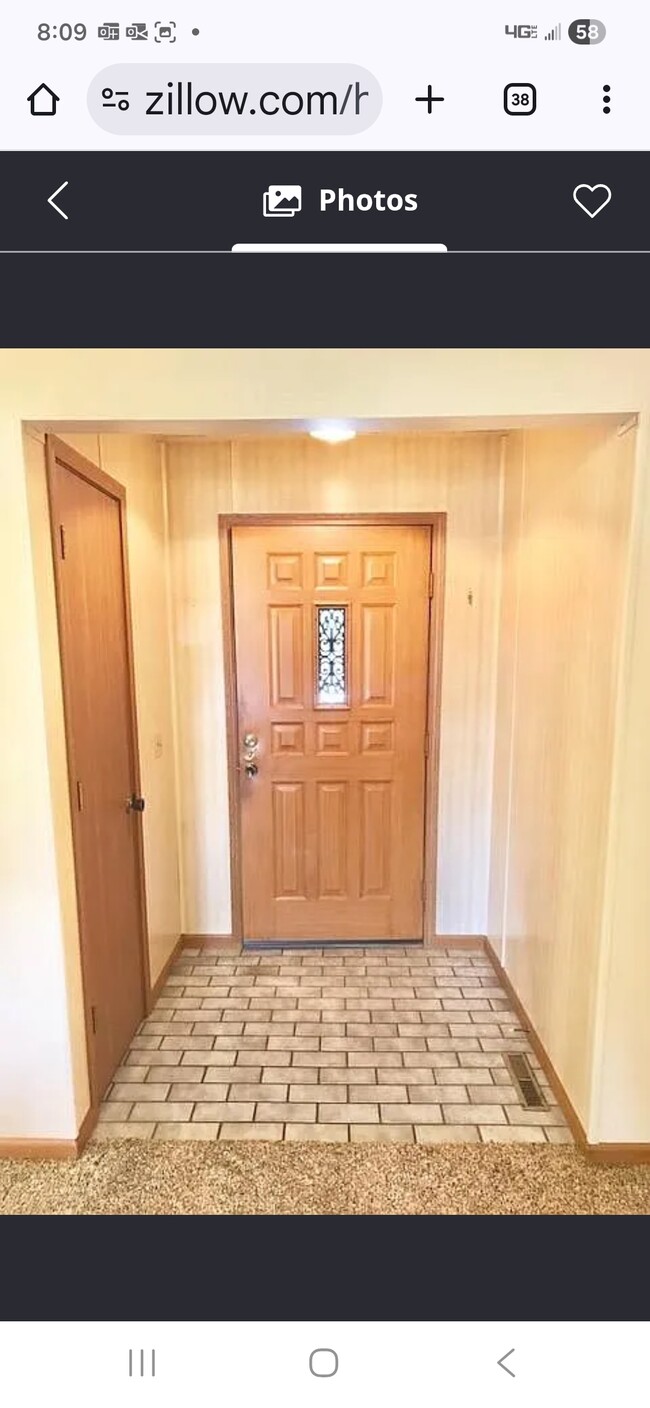 Building Photo - 117 Grand Prairie Dr