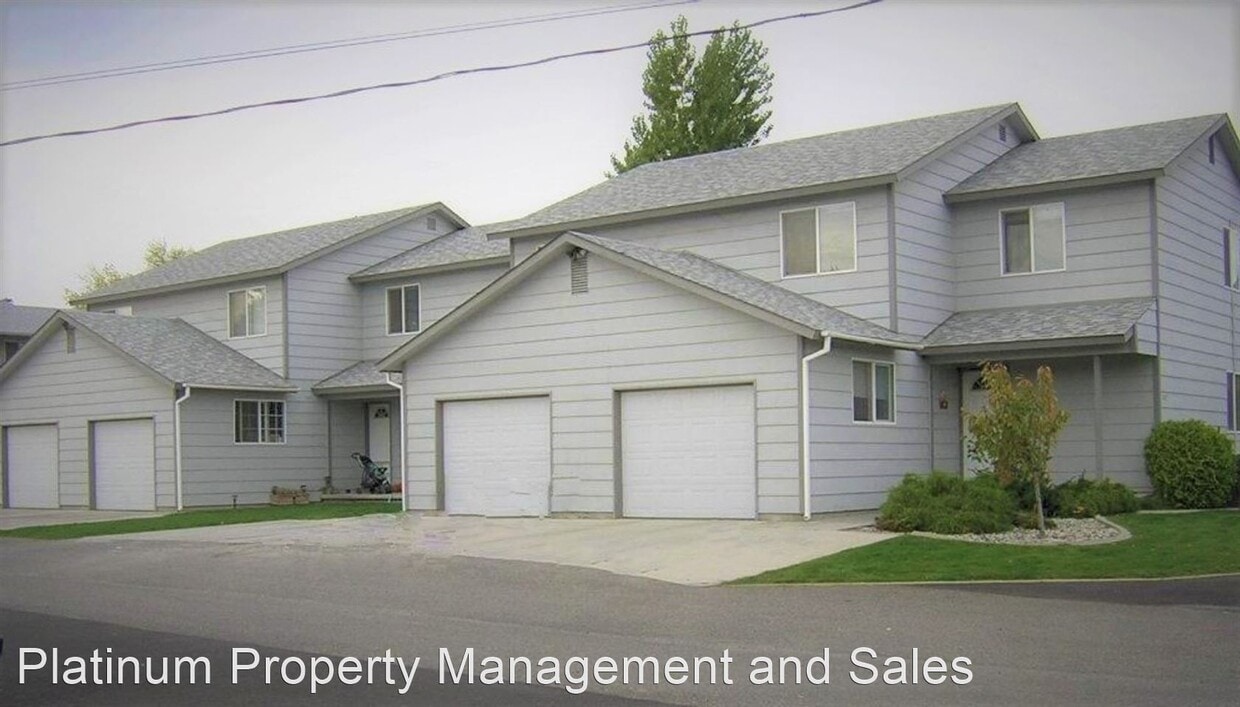 Primary Photo - 1407 Maple St