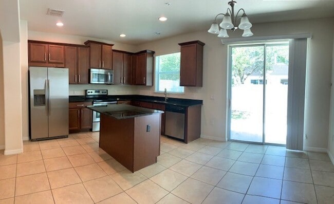 Building Photo - 2-story, 3/2.5, Lake Nona Townhome for ren...