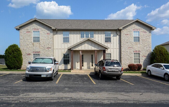 Building Photo - 295 Toni Ln