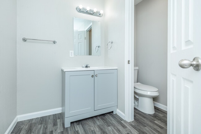 C2 - Waterford Park Apartments