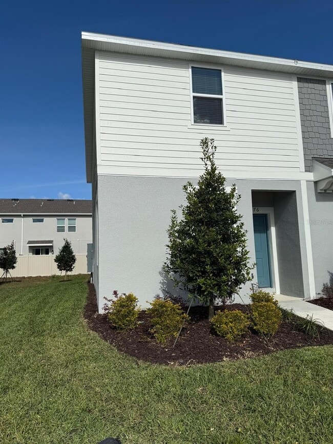 Building Photo - 2976 Skyline Lp