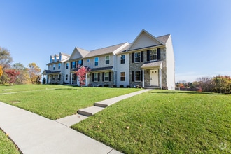 Building Photo - 235 Bethel Dr
