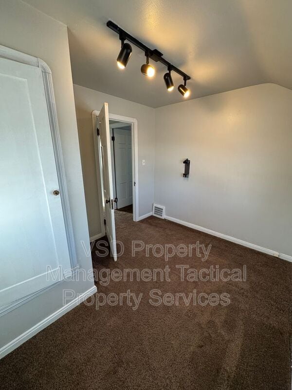 Foto del edificio - 12930 Havana Rd