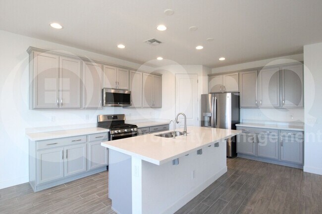 Foto del edificio - 11818 S 54th Ln