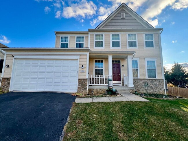 Building Photo - 5 Bed, 3.5 Bath Single Family Home in Inwo...