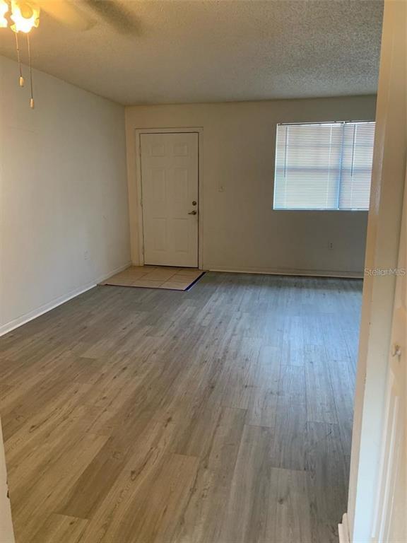Foto del edificio - 12403 Hibiscus Oak Pl