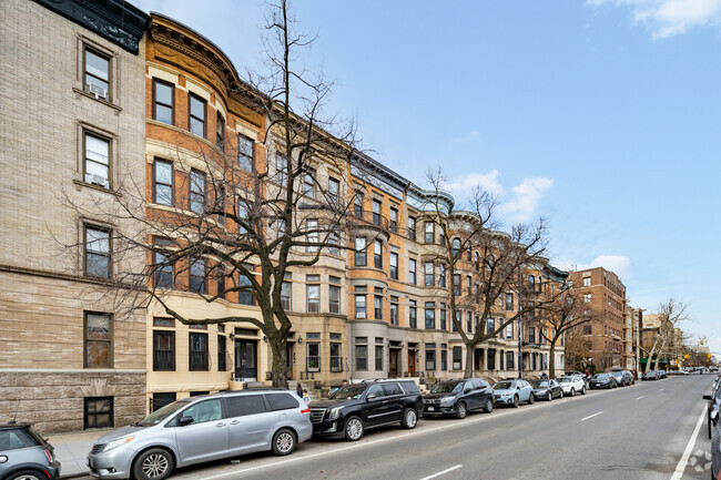 Building Photo - 160 Prospect Park W