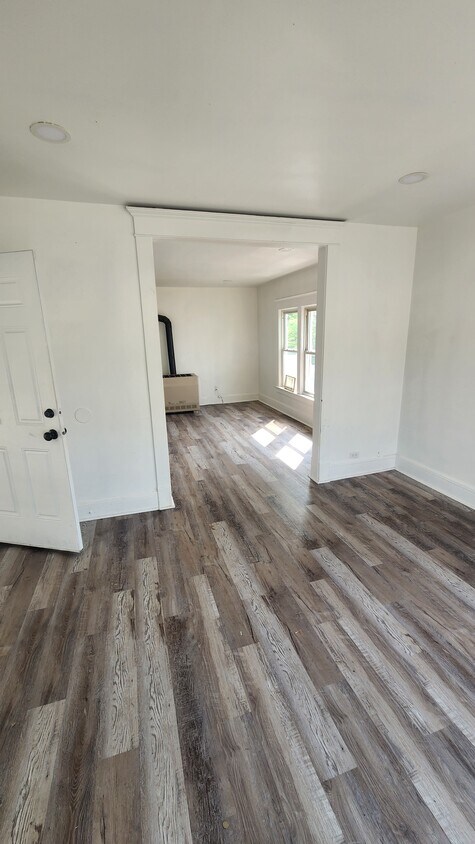 Foto principal - 121 Maple Ave