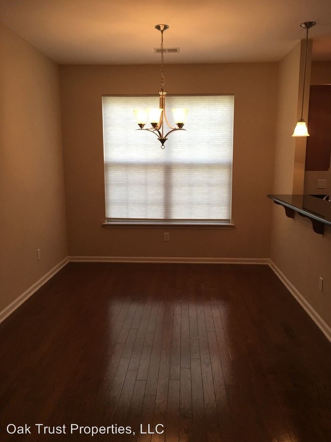 Building Photo - 3 br, 2.5 bath House - 830 Bibury Court