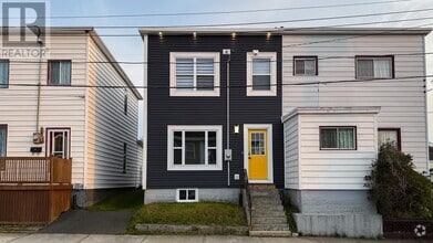 Building Photo - 14 Cavell Ave