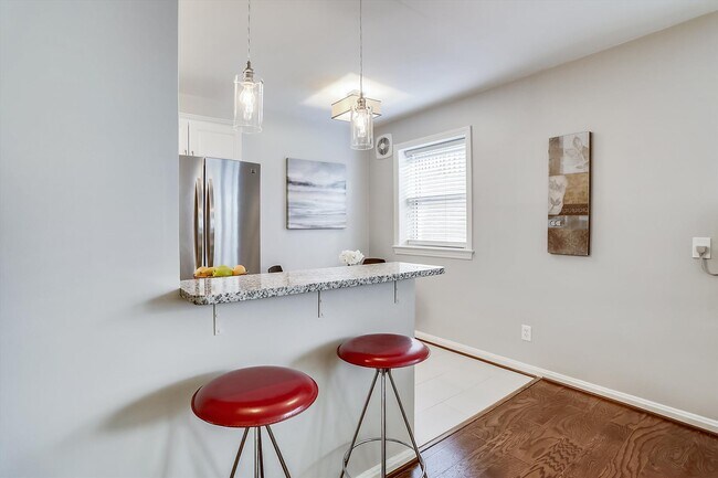 Building Photo - 4803 Wellington Dr